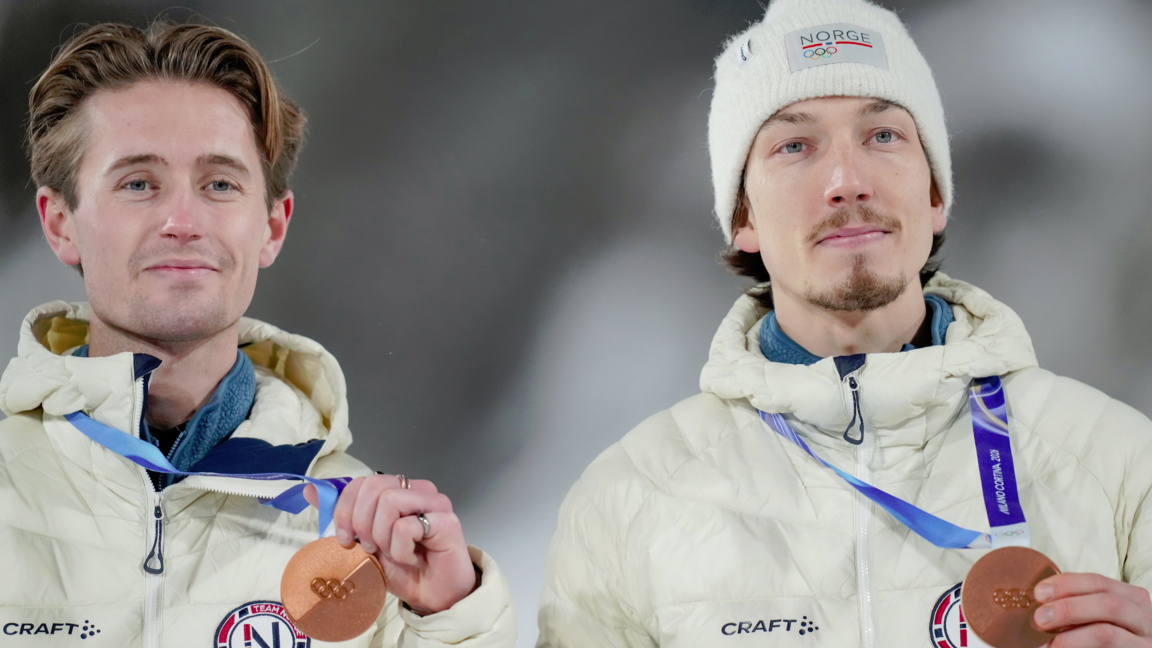 Норвегия остава начело в класирането по медали