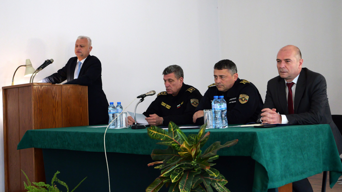 Вътрешният министър посети варненската п...