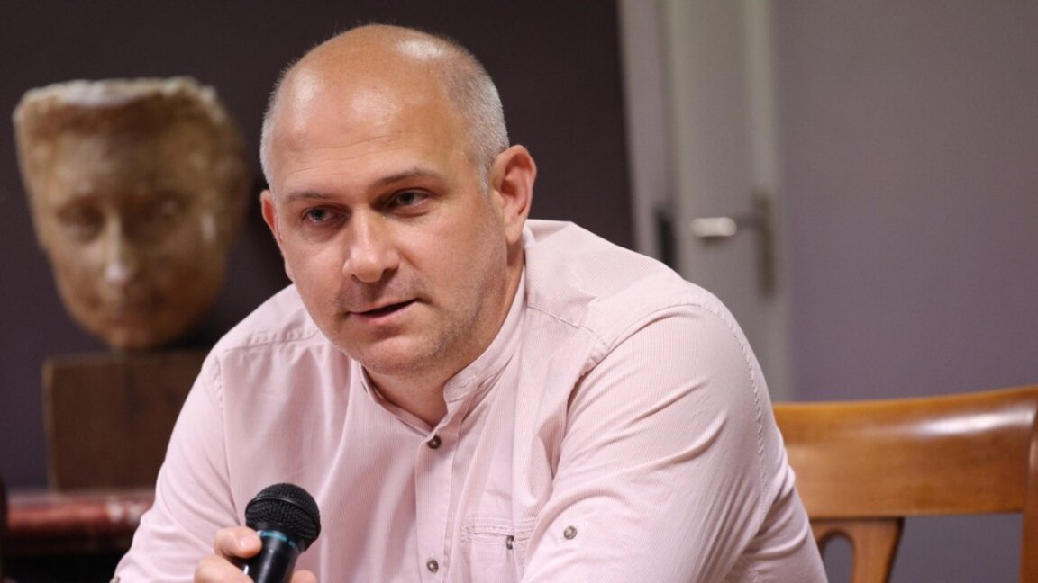 Васил Василев