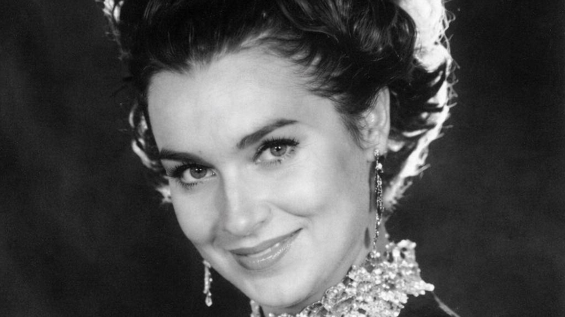 Напусна ни легендата на популярната музи...