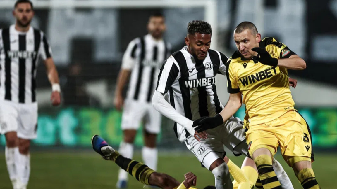 Епизод 4 от пловдивското дерби още във в...