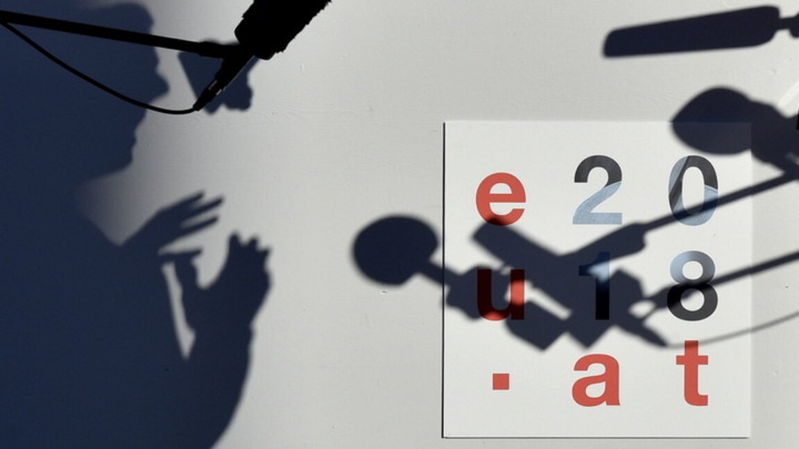 Какво се случва с полските държавни медии?