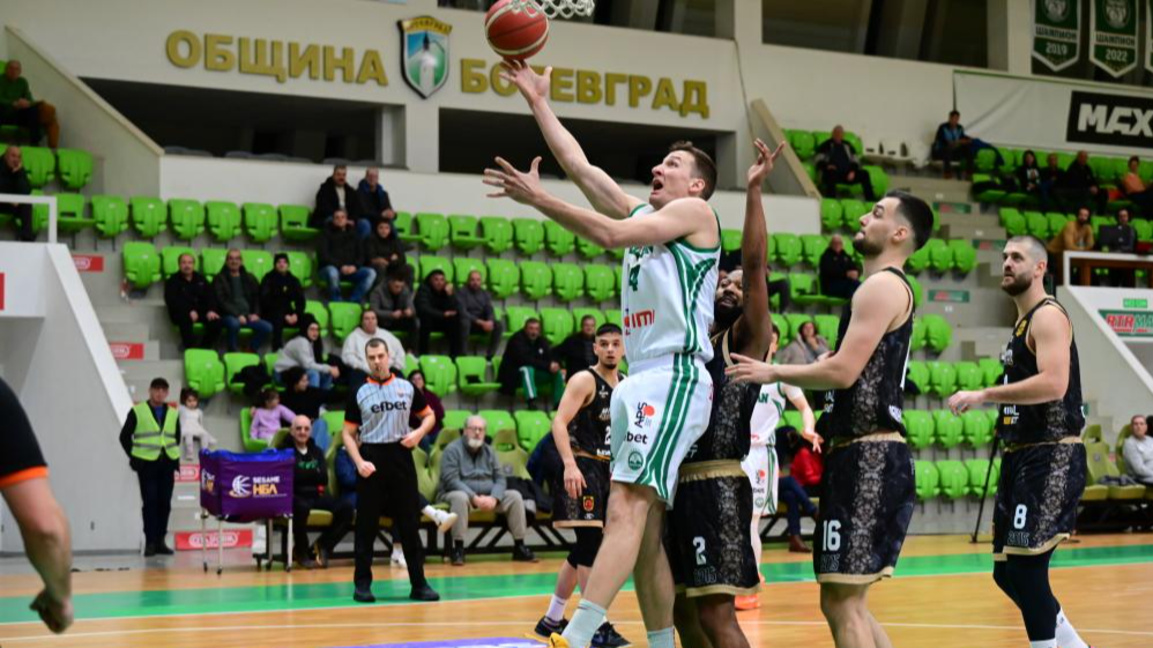 Балкан оглави класирането с убедителна п...