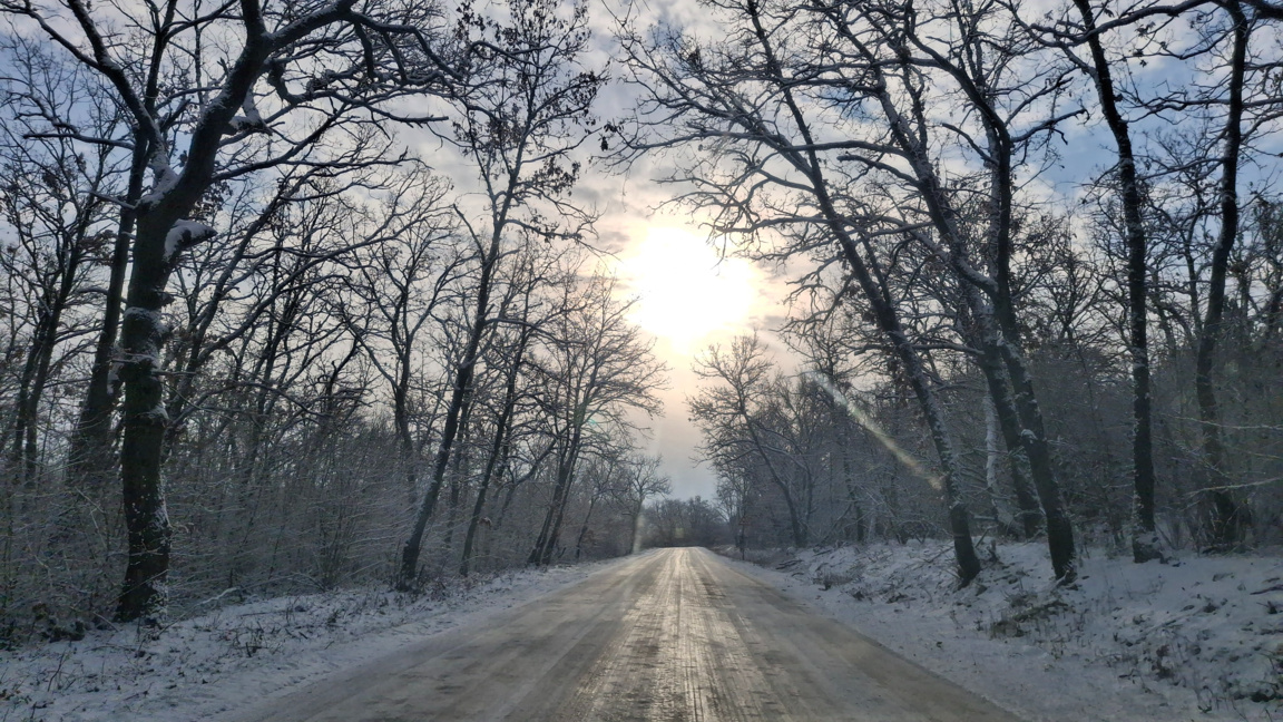 Минимална снежна покривка в община Болярово, обстановката е спокойна