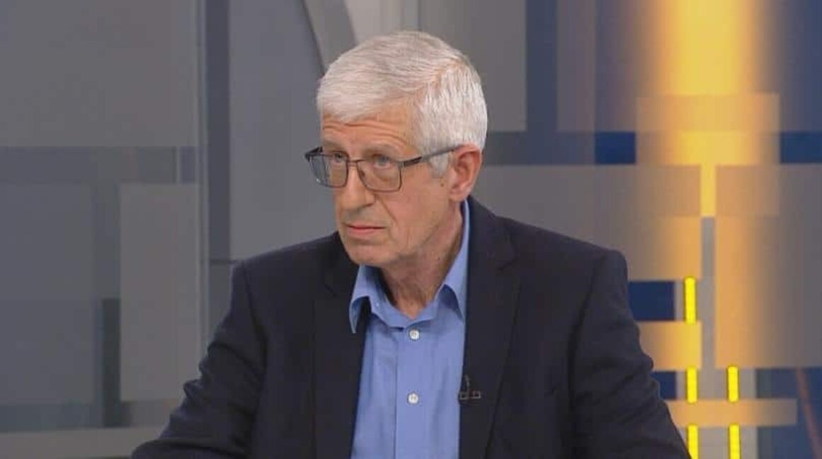 Румен Овчаров