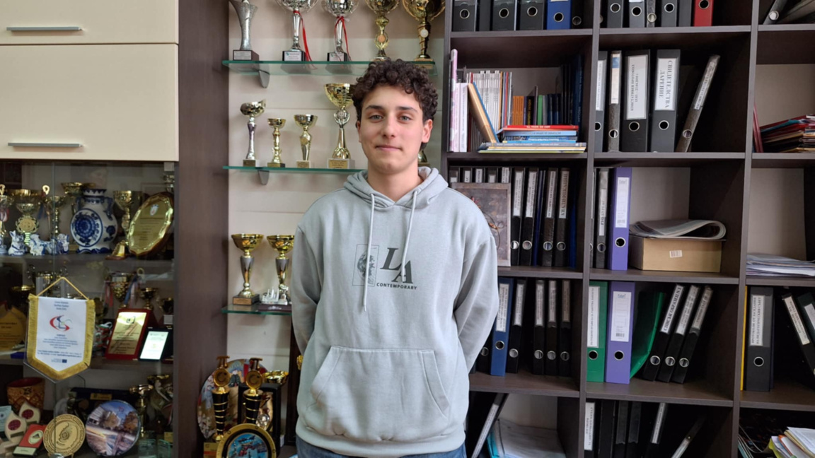 Томислав Томов е победител в „Juvenes Tr...