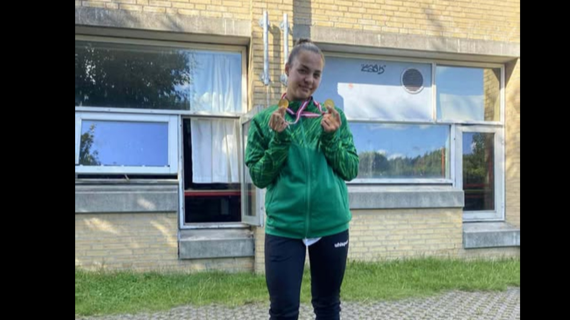  Стефани Димитрова със злато за Варна ...