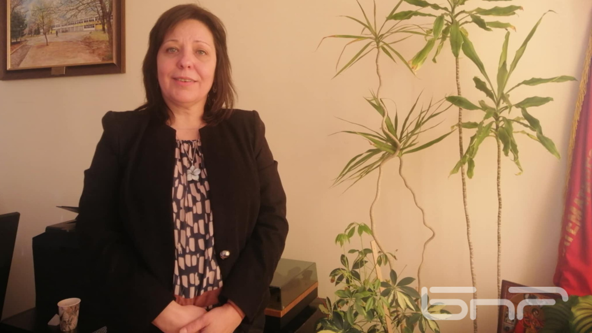 Диана Данова в наверието на празника на ...