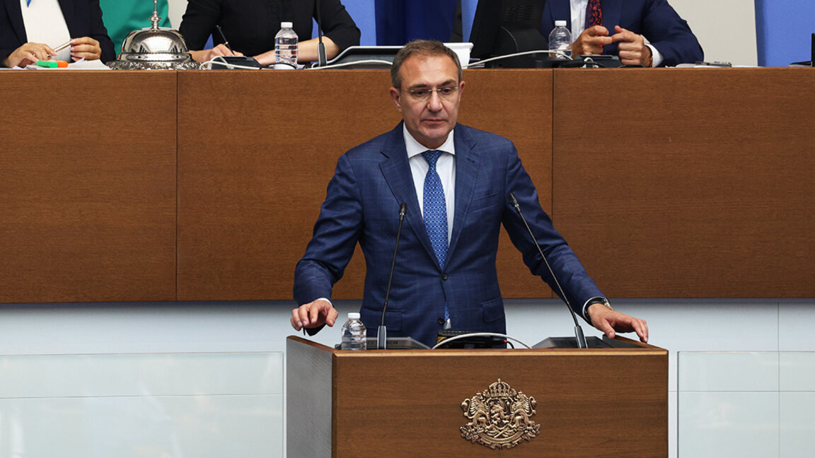 Гуцанов за третия мандат: Държавнически подход трябва