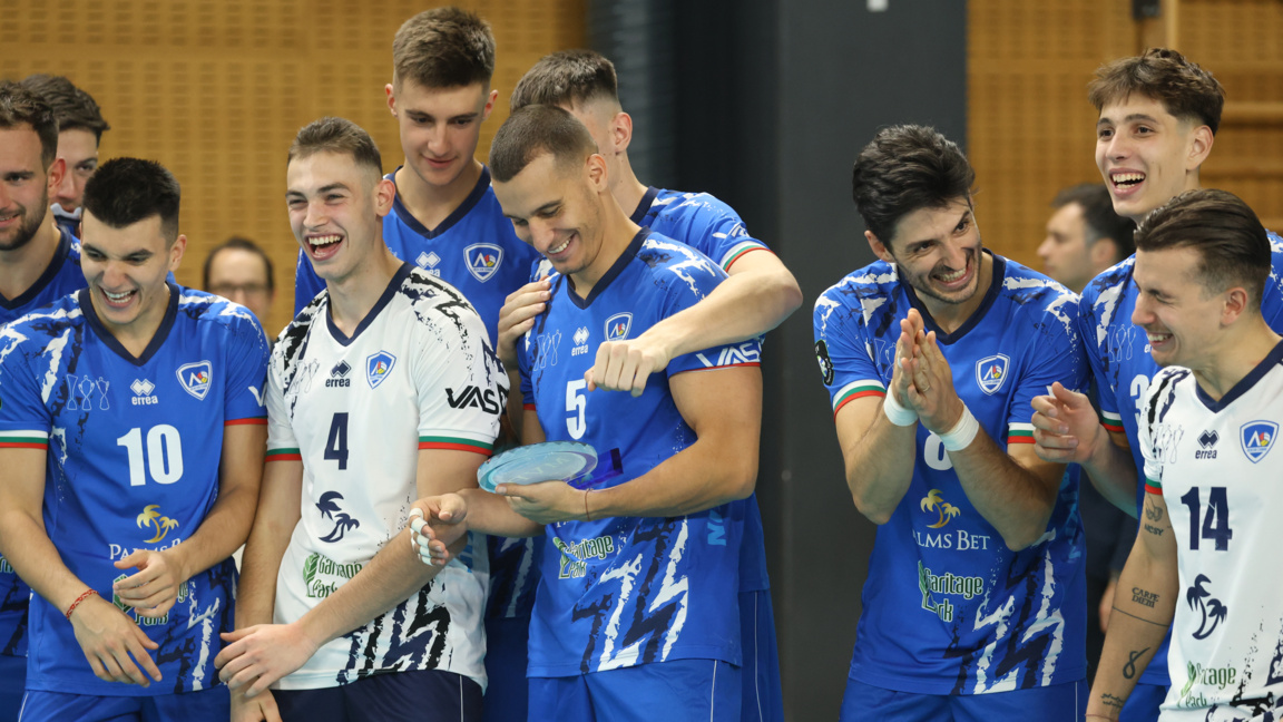 Левски надигра Локомотив (Пловдив)...