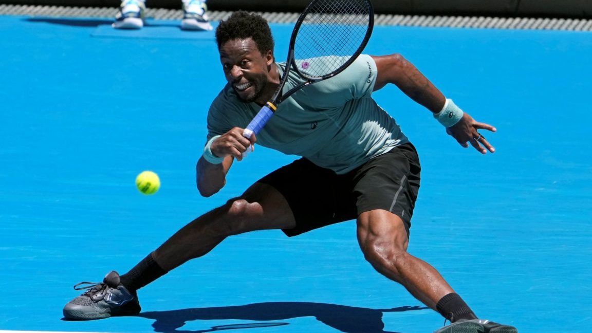 Срещите ще бъдат спирани при над 32,2 градуса.