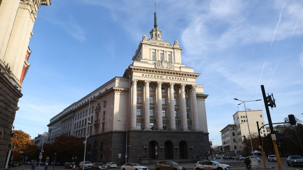 Комисията по отбрана подкрепи бюджета за...