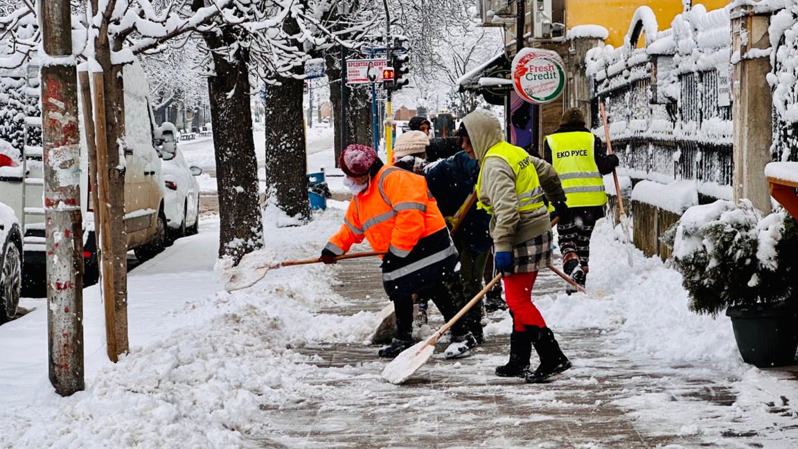 Студът затваря училищата в Русе на 12 януари