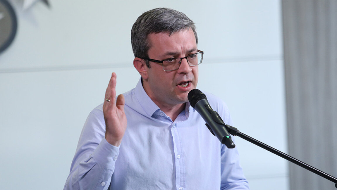 Тома Биков: Този парламент няма друг шанс освен 4-странната формула за управление
