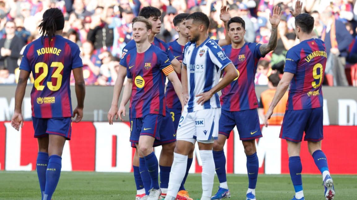 Барселона начело в Ла Лига...