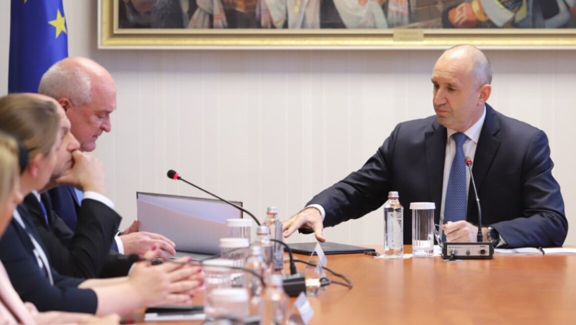 Служебният кабинет "Главчев": 4 стари министри остават