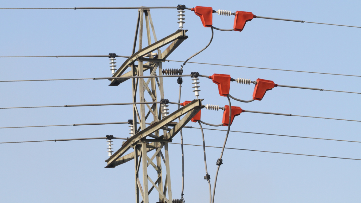 Над 60 екипа на EVN дежурят за аварии в ...