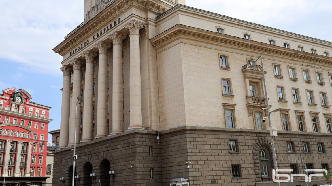 В комисията за безводието изслушват представители на здравното министерство и НИМХ