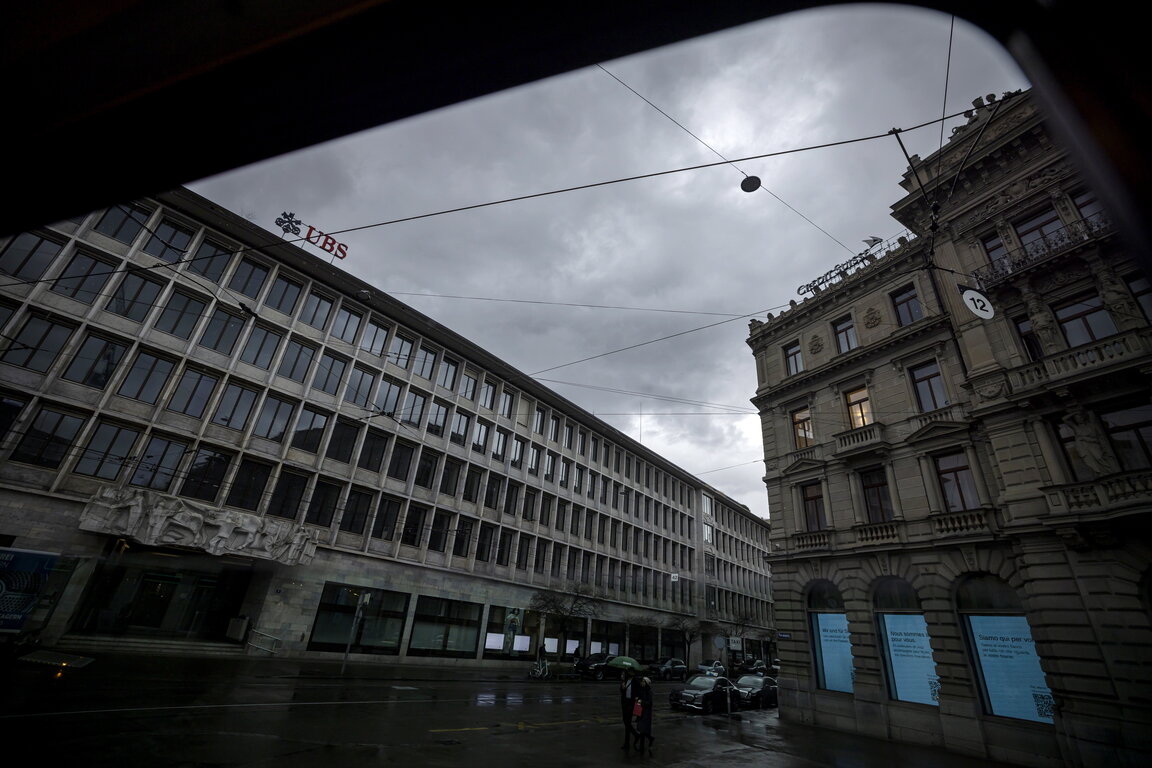 За банките, зомбитата и чудовищата...