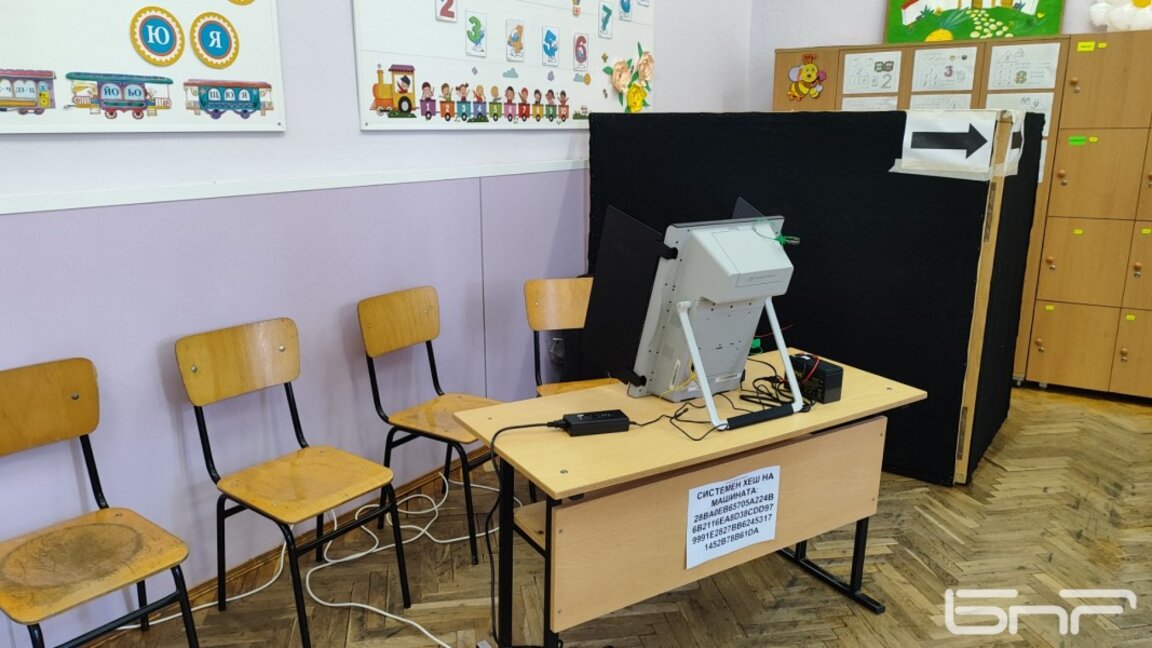 Тодор Петров: Вече няма рискови секции, има рискови общини