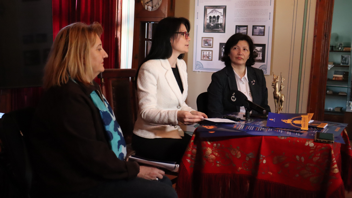 Хасково отново става литературната столи...