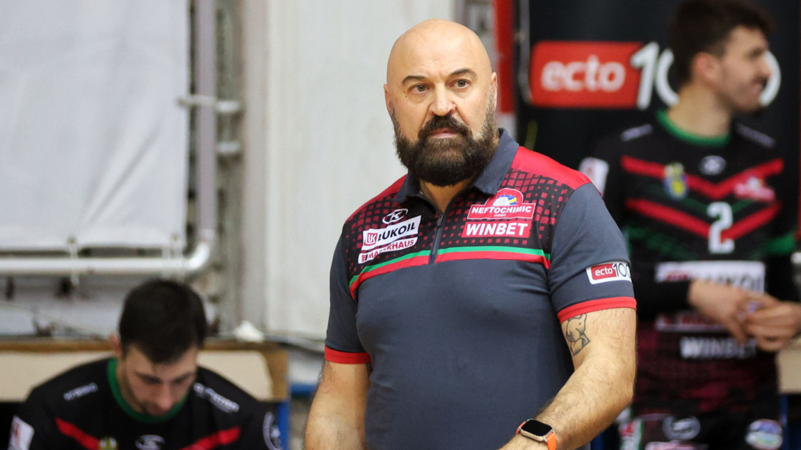 ВК Нефтохимик 2010 се раздели с Франческ...