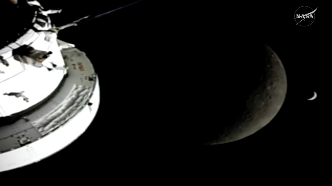 Лунната мисия "Артемис 2" преминава от другата страна на Луната