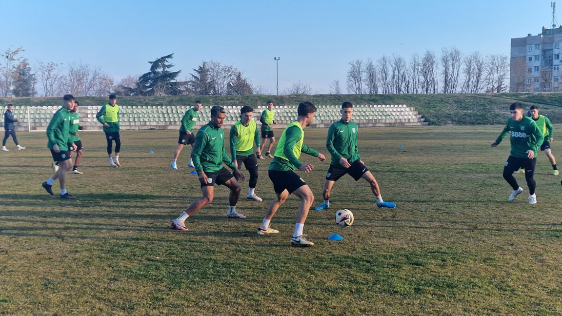 Берое започна подготовка с двама нови чу...