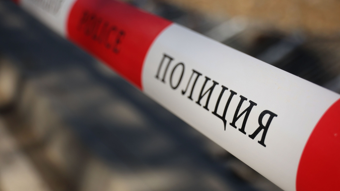 Издирват 23-годишен, намушкал мъж след с...