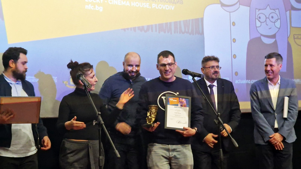 Goldene Rhyta für beste Dokumentar- und ...