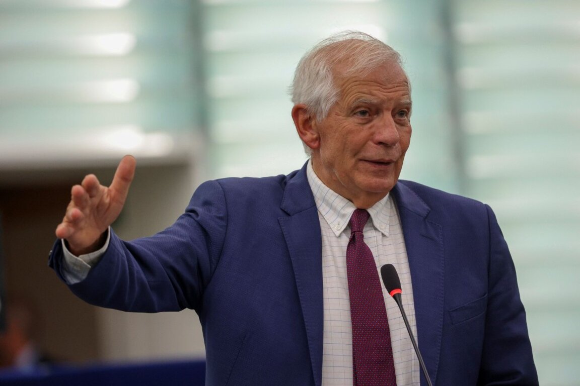 Върховният представител по външната политика и сигурност Жозеп Борел