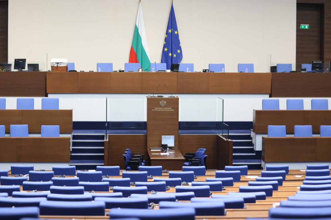 Шести опит – неуспешен: Пак не избраха председател на НС