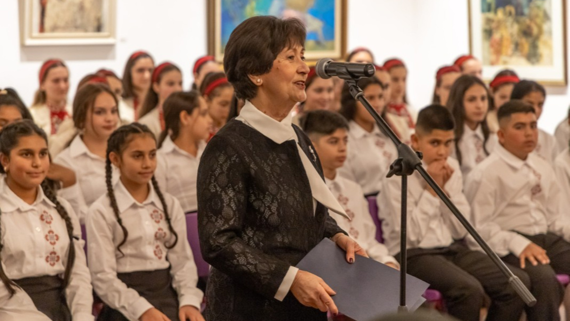 Детският радиохор с пролетен концерт...