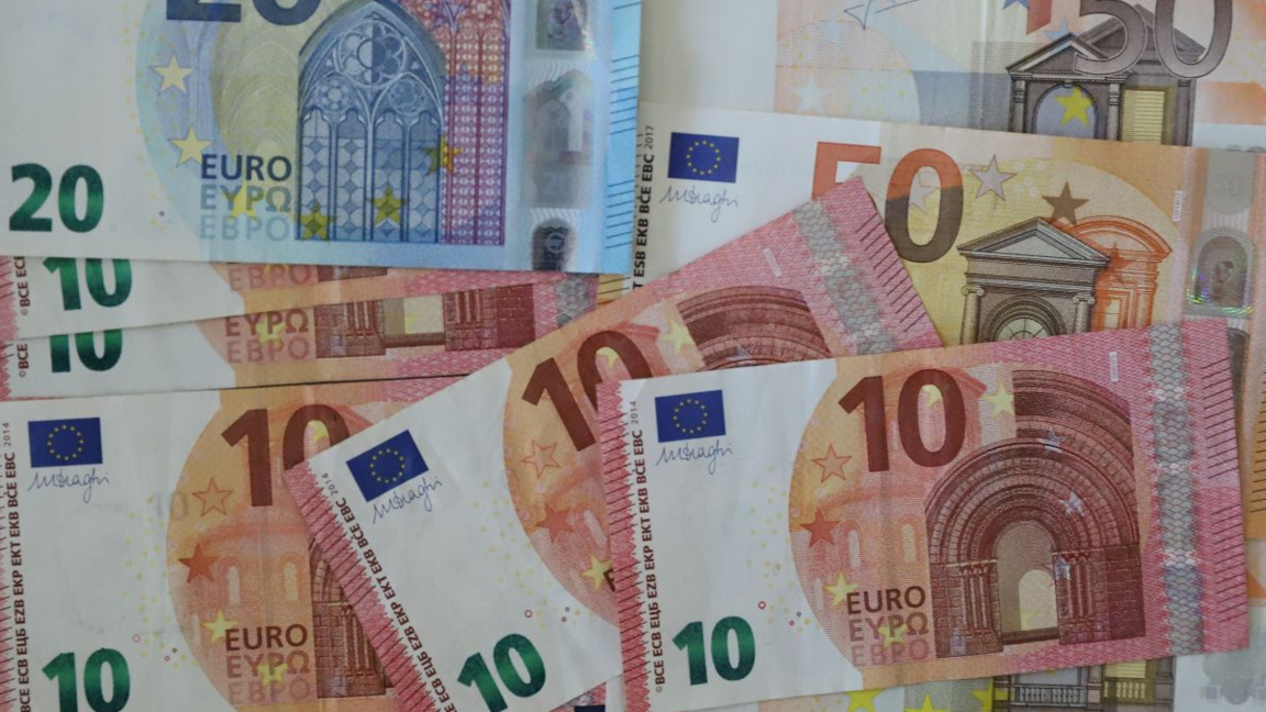 Ръст на минималната заплата в Кипър...