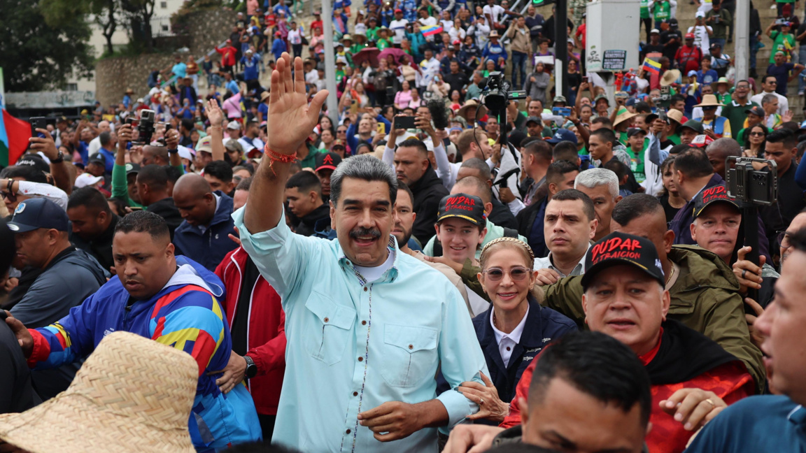 Николас Мадуро на демонстрация в Каракас през декември 2025 г.
