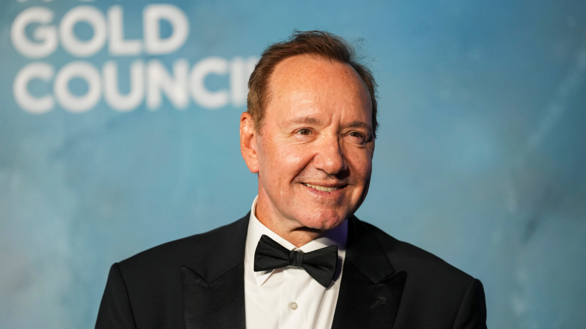 Кевин Спейси e постигнал извънсъдебно споразумение