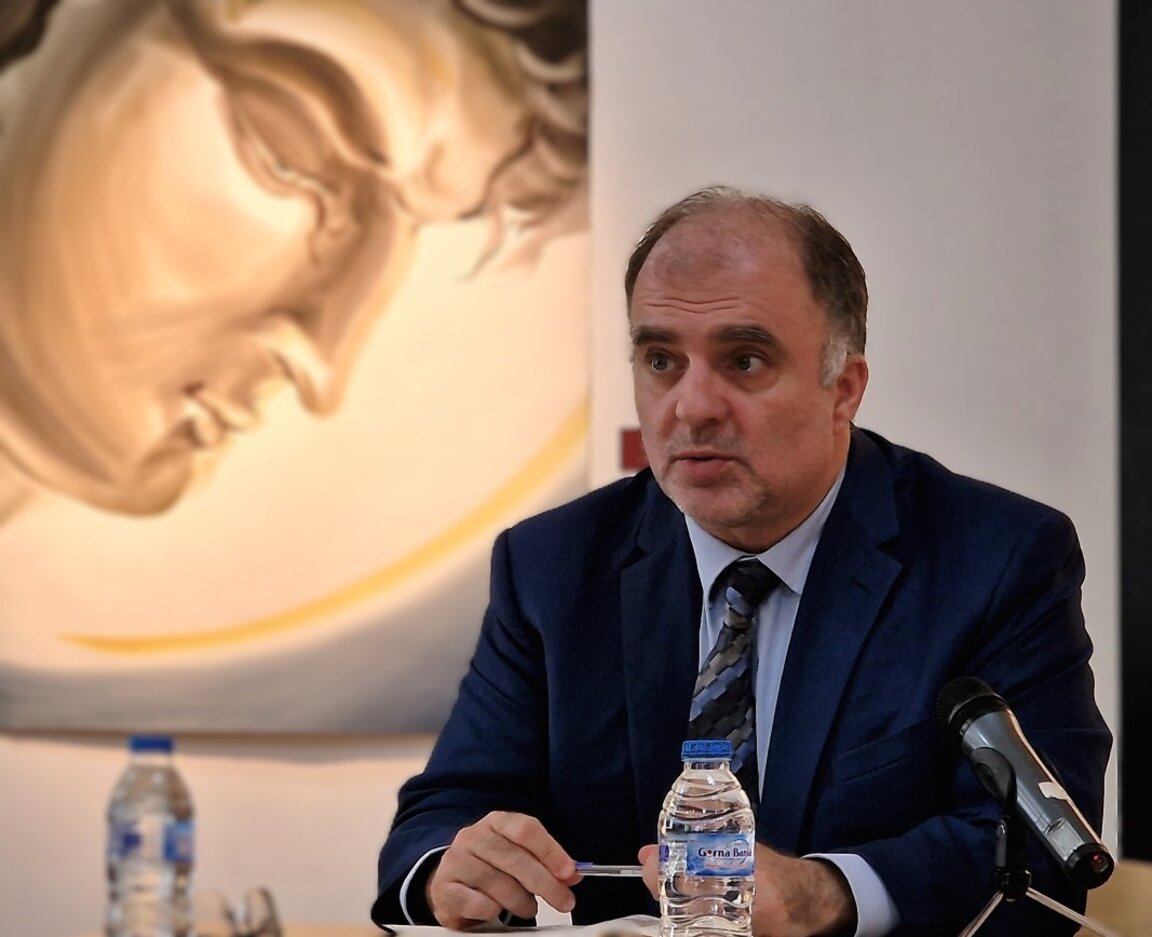 Служебният министър Найден Тодоров