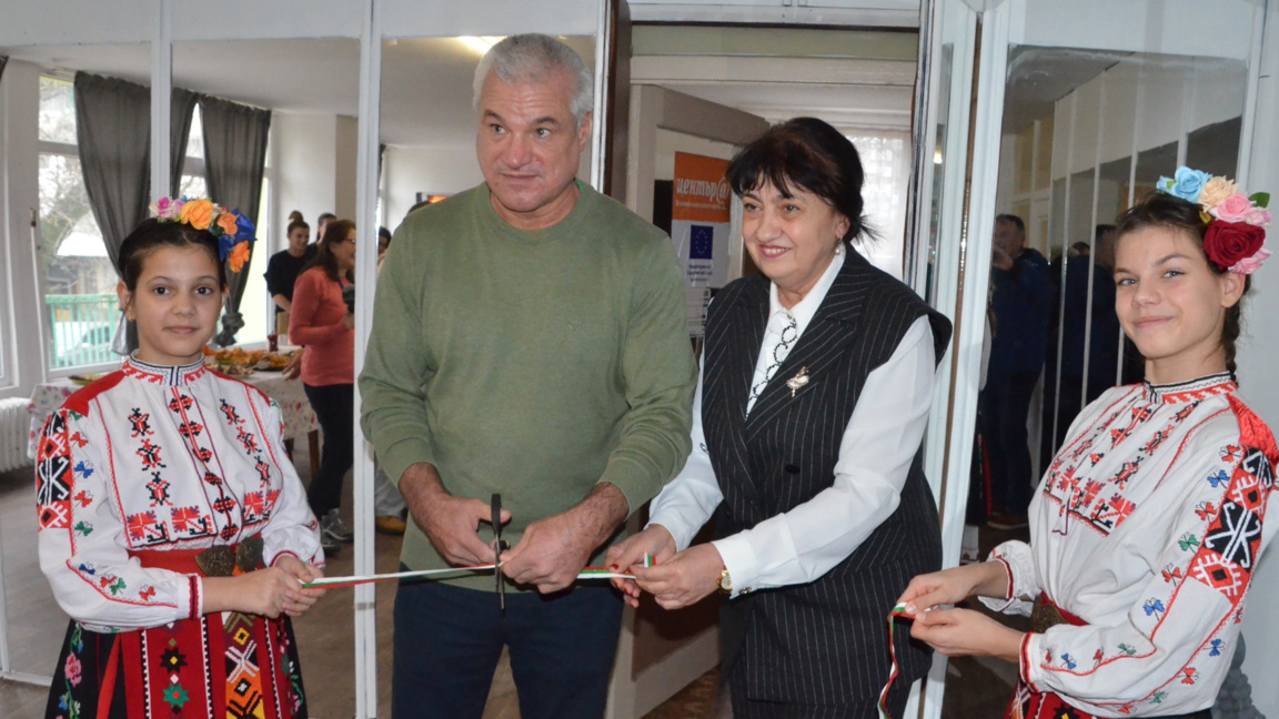 Откриване на дигитален клуб в НЧ "Светъл ден - 2009" Видин