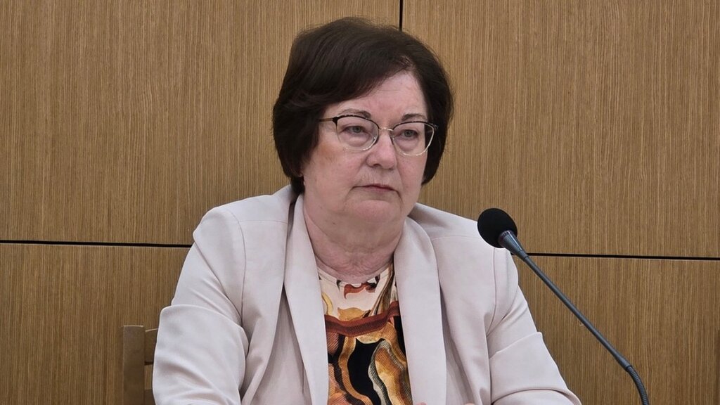 Донка Михайлова: Никъде в ПВУ не пише ВиК секторът да се национализира