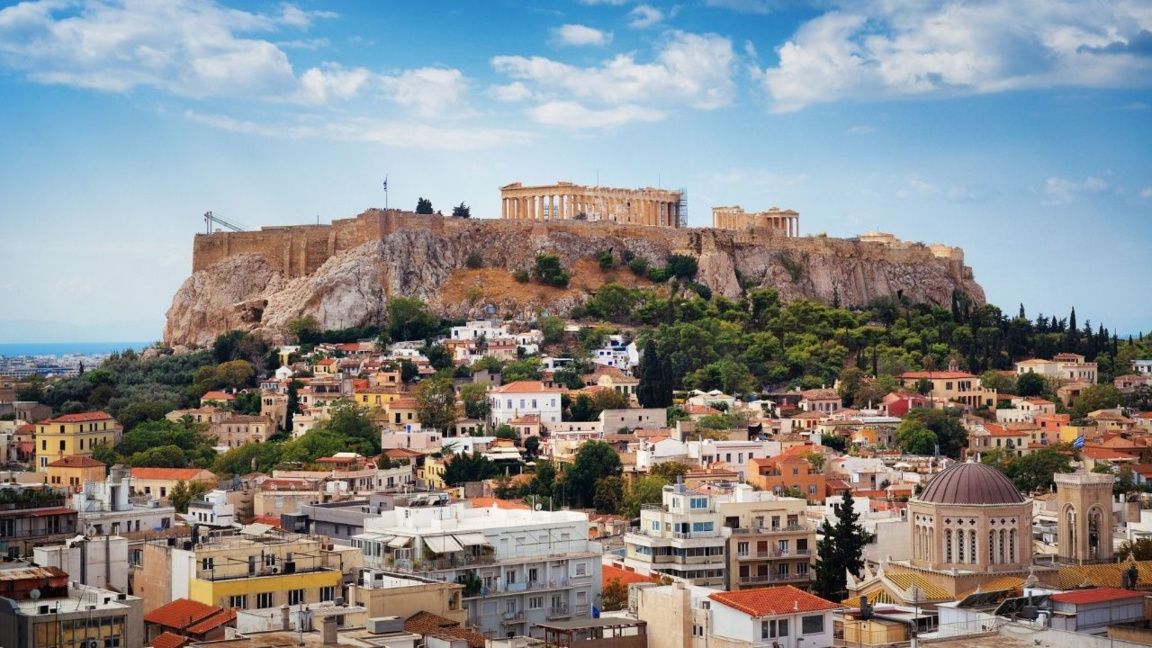 Българи в Атина – близки до родината, но отблъснати от тромава администрация