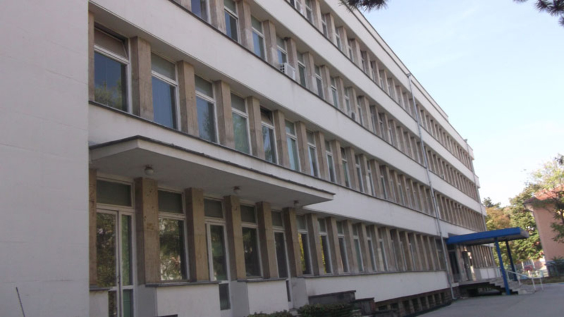 В празничния ден десетки потърсиха помощ...