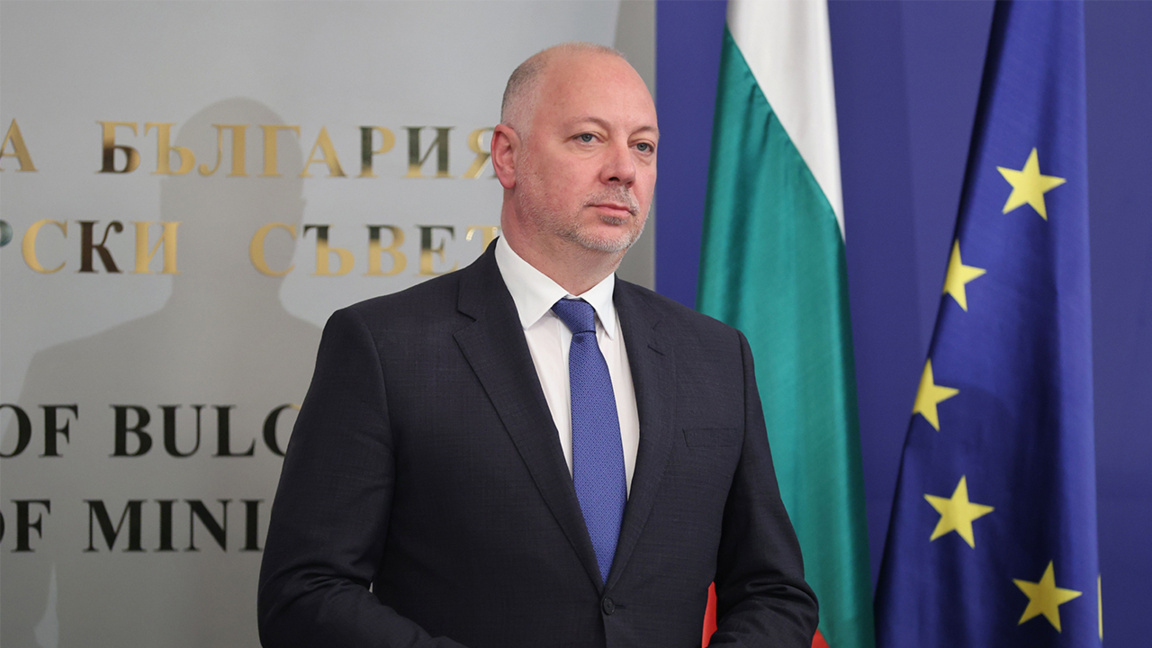 Правителството на Росен Желязков подава оставка