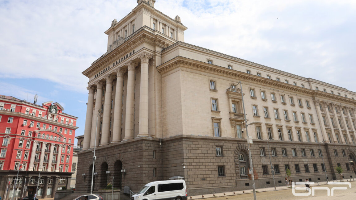 БСП кани на среща ПП-ДБ, "Възраждане", АПС, ИТН и МЕЧ