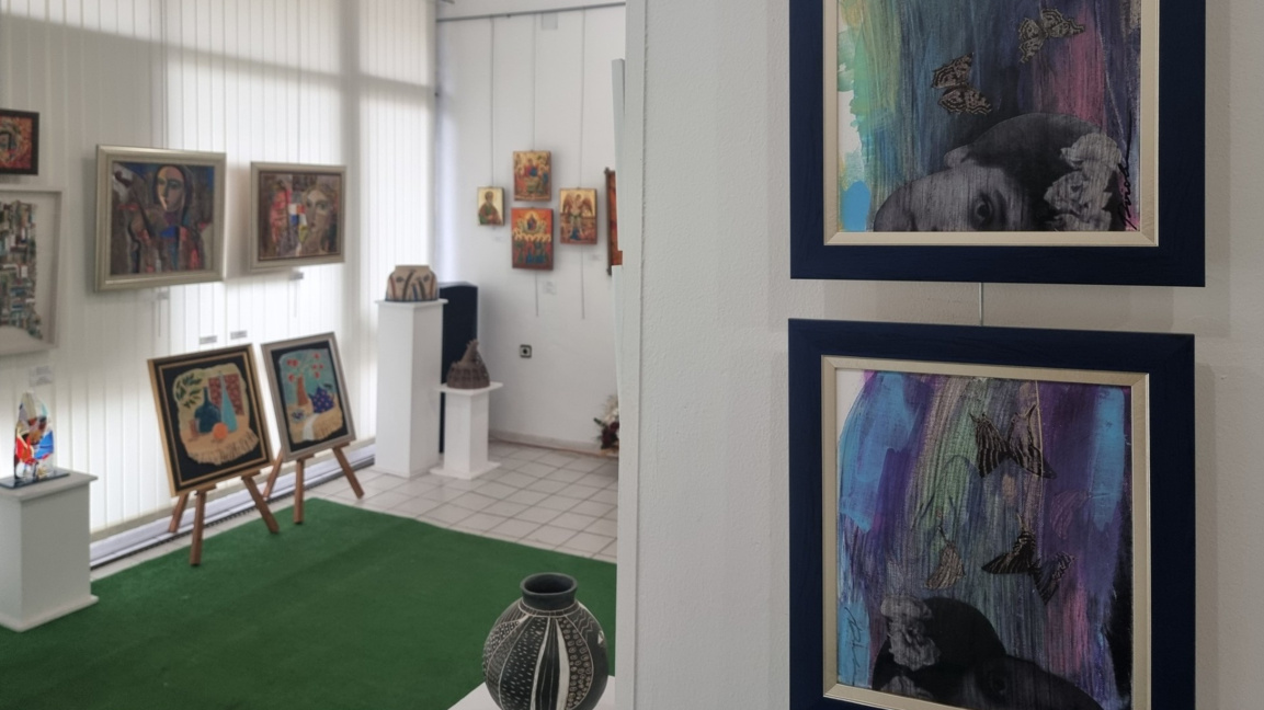 Коледна изложба на ямболската галерия "С...