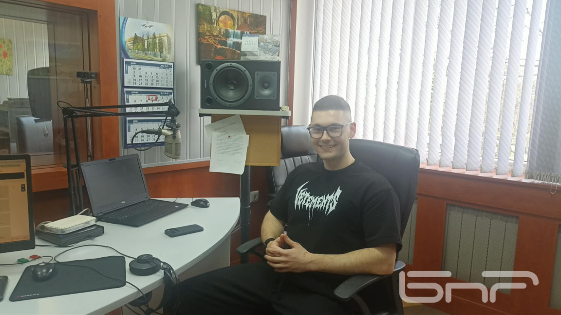 Умният човек се учи от грешките си, мъдр...