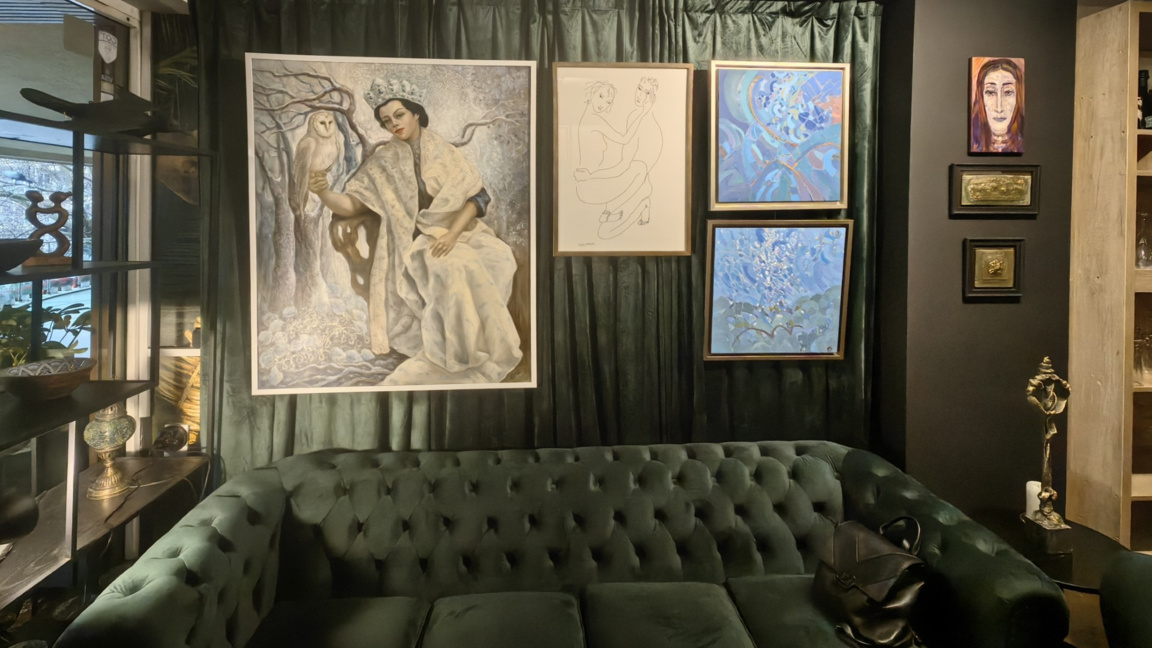 "Емоции в злато и сребро“ - внимателно п...