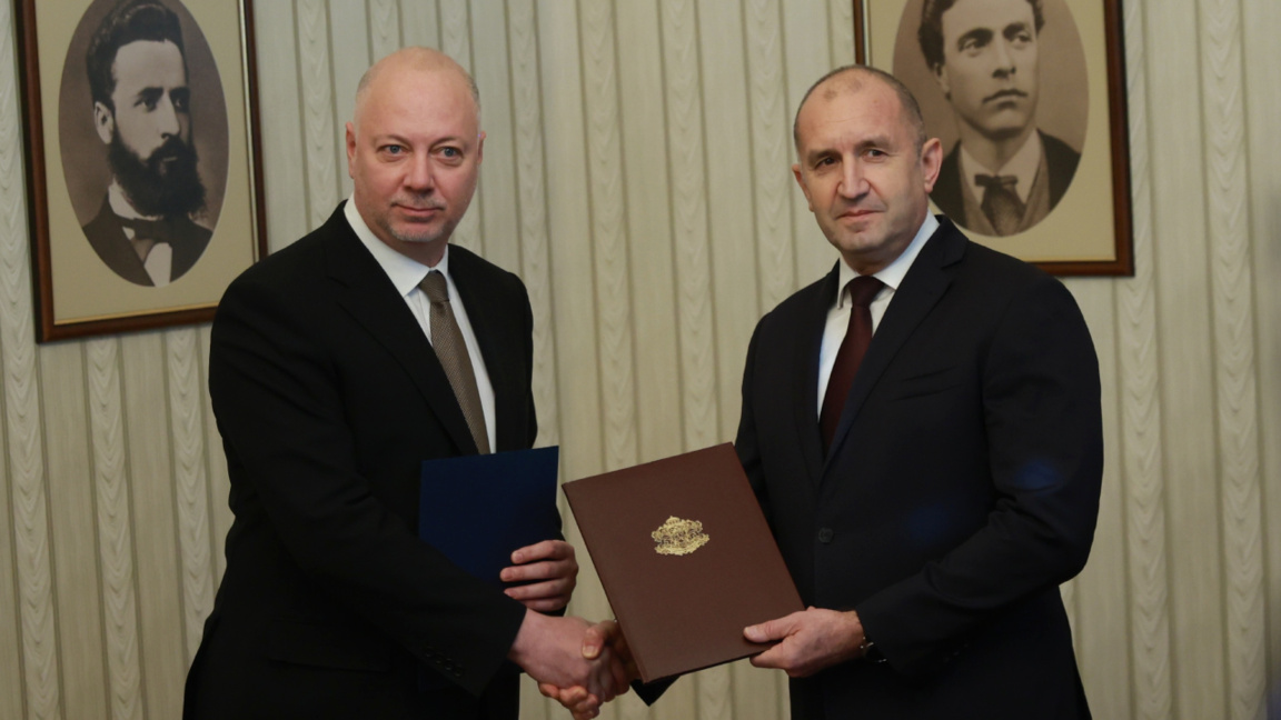 Без изненада ГЕРБ-СДС върна на президента мандата за съставяне на кабинет