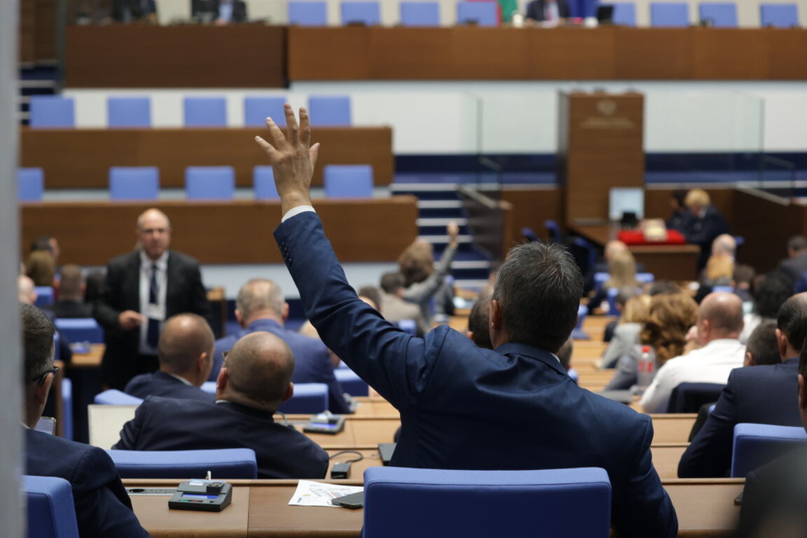 Отново неуспешен опит за избор на председател на 51-вото НС