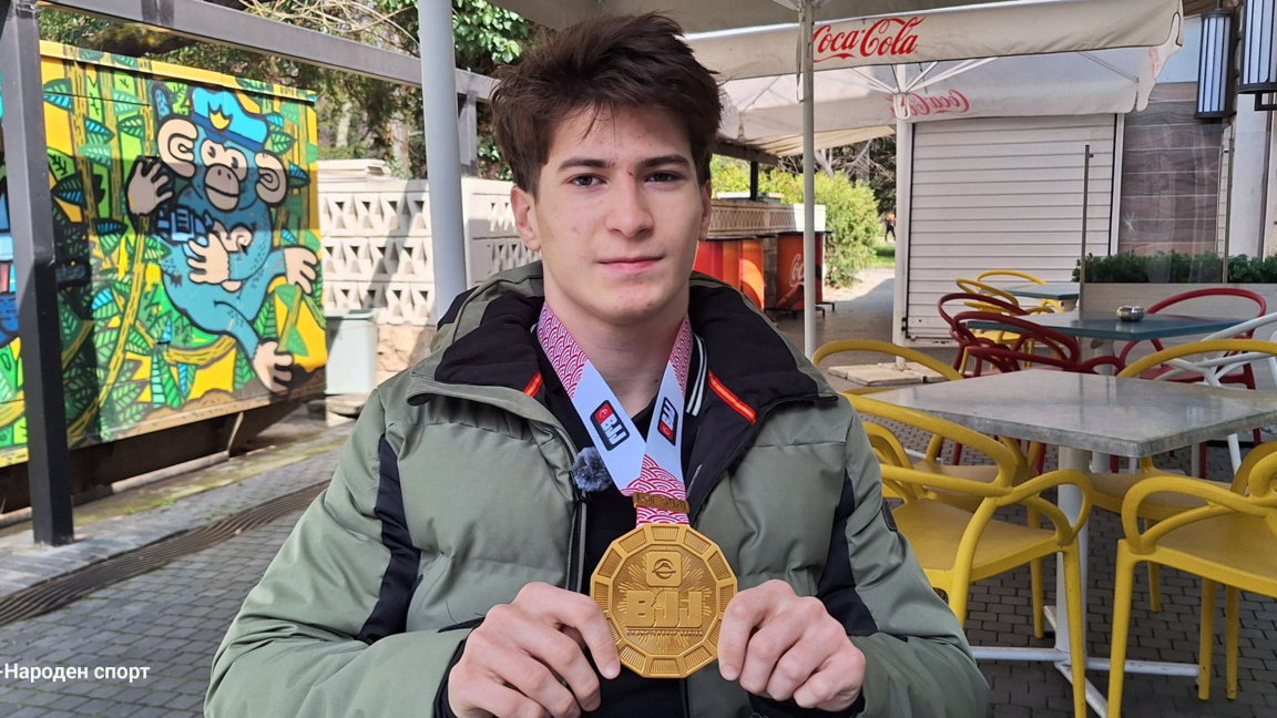 Станислав Чалъков носи злато за Варна от...