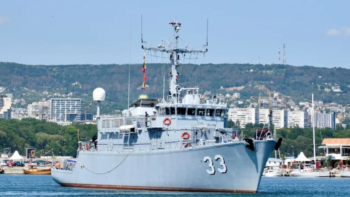 ВМС честват 147-ата си годишнина с редиц...